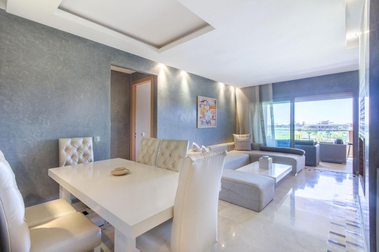 Lumineux Et Vue Degagee Sur Piscine A Prestigia Apartment Marrakesh Ngoại thất bức ảnh